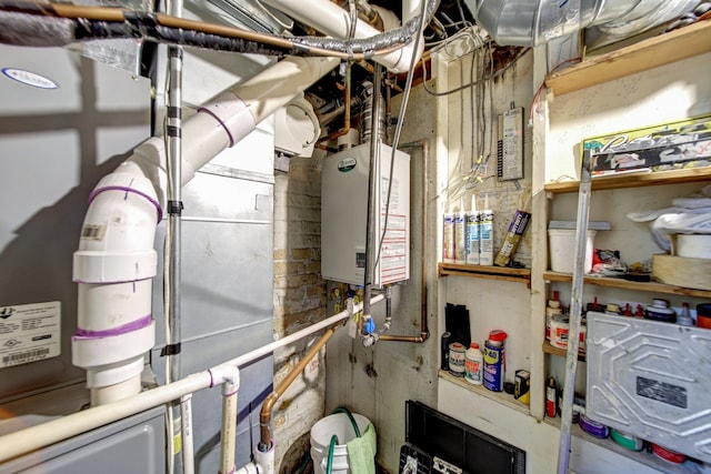 4339 W Schubert Ave, Chicago, IL 60639 - utility room with water heater