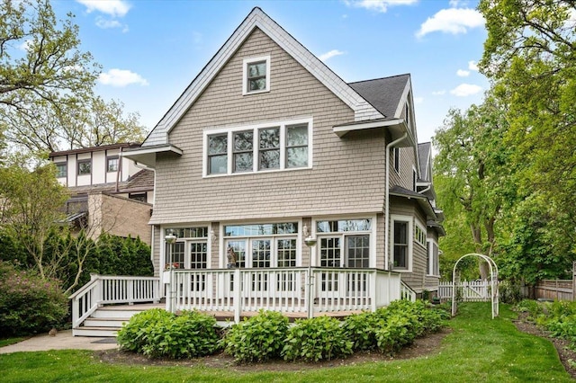 820 Lake Ave, Wilmette, IL 60091 - back of house with a deck and a gate