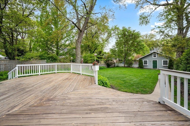 820 Lake Ave, Wilmette, IL 60091 - wooden deck with view of wooded area
