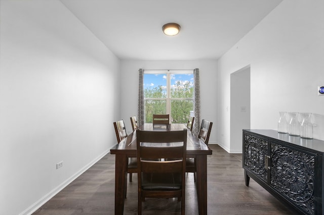 1904 Heron View Way, Round Lake, IL 60073 - dining space with wood finished floors and baseboards