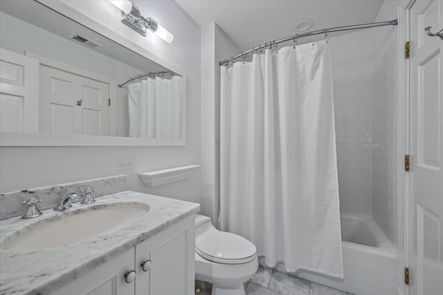 280 Old Farm Rd, Northfield, IL 60093 - bathroom with toilet, vanity, and shower / bath combination with curtain