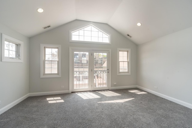 1615 W Superior St, Chicago, IL 60622 - carpeted empty room featuring plenty of natural light, lofted ceiling, baseboards, and recessed lighting