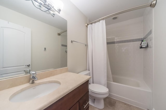 1615 W Superior St, Chicago, IL 60622 - bathroom with toilet, shower / bath combo, and vanity
