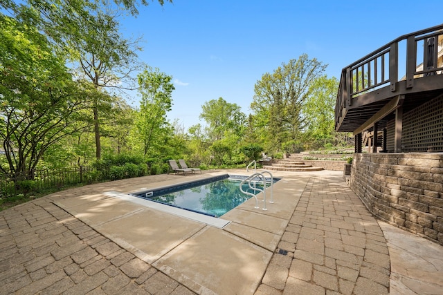 717 Stonebridge Rd, Frankfort, IL 60423 - view of pool with a patio area and fence