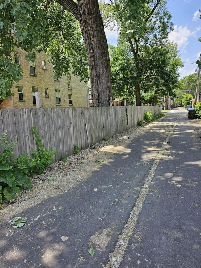 2541 N Kildare Ave, Chicago, IL 60639