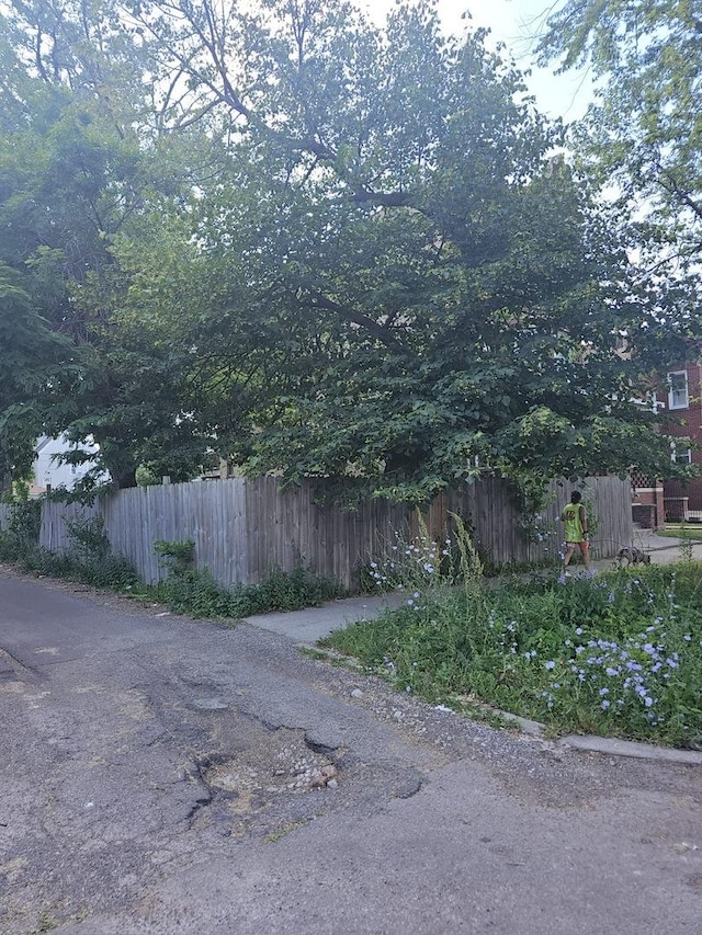 2541 N Kildare Ave, Chicago, IL 60639