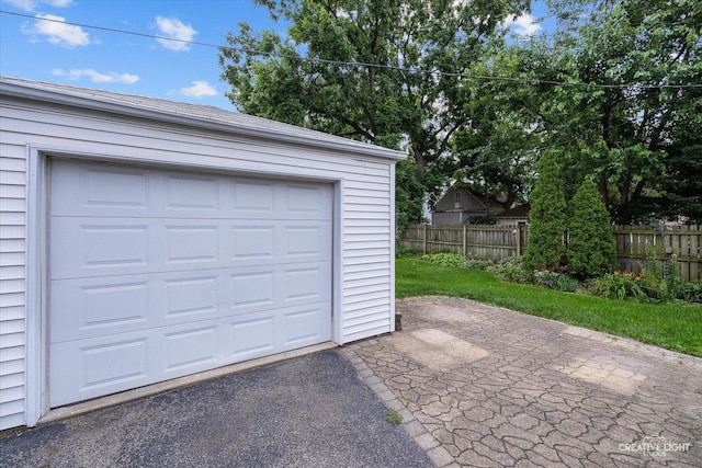 805 Illinois Ave, Elgin, IL 60120 - photo 15