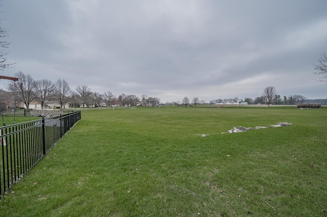 2624 Haddassah Dr, Naperville, IL 60565 - view of yard with fence