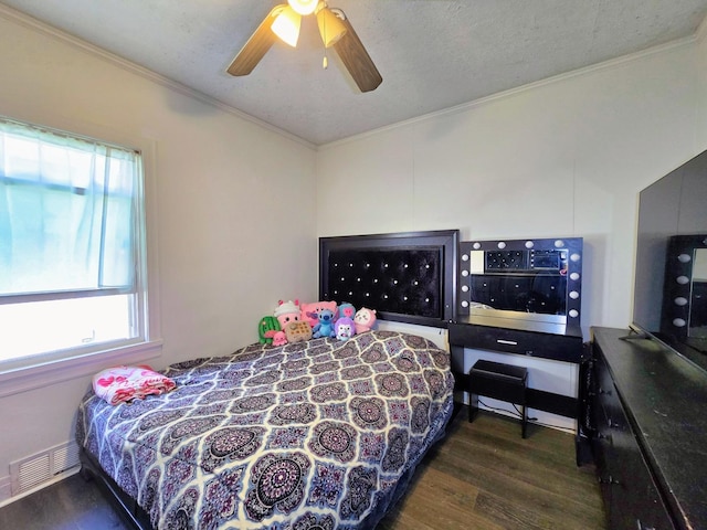 3715 Clinton Ave, Berwyn, IL 60402 - bedroom featuring wood finished floors, crown molding, and a ceiling fan