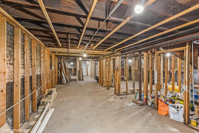 7204 S Cornell Ave, Chicago, IL 60649 - view of unfinished below grade area