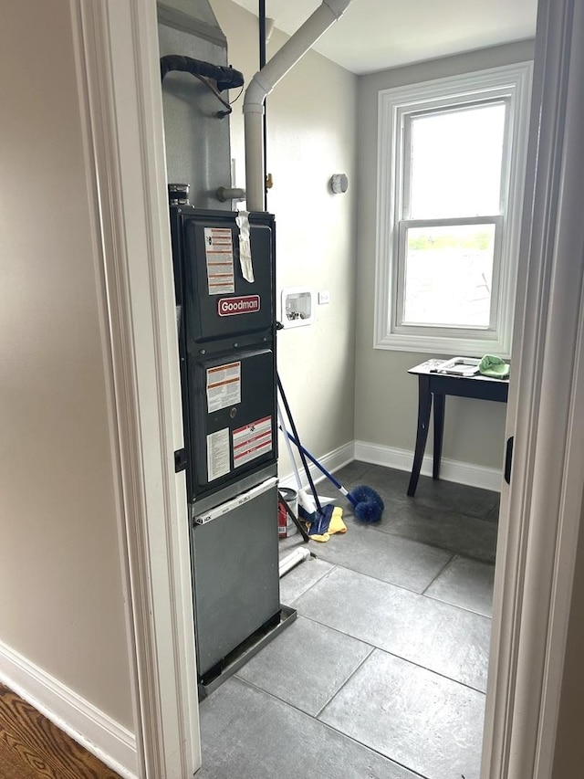 5810 W 64th Pl, Chicago, IL 60638 - view of utility room