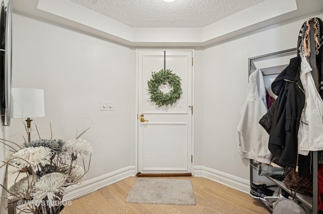 195 N Harbor Dr Unit 2602, Chicago, IL 60601 - interior space with light wood-type flooring, a textured ceiling, and baseboards