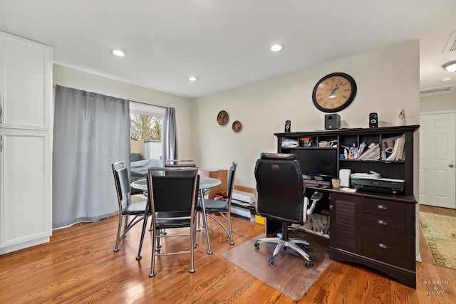 914 W Lynnwood Ave, Arlington Heights, IL 60004 - office with recessed lighting and light wood finished floors