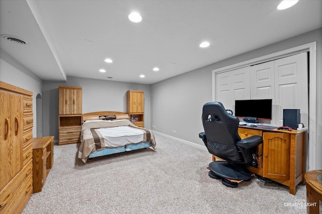 541 Clover Dr, Algonquin, IL 60102 - bedroom featuring light colored carpet, recessed lighting, a desk, and baseboards