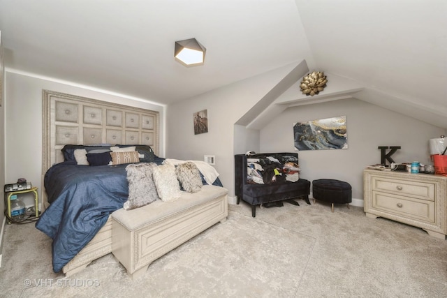 7427 S Bennett Ave, Chicago, IL 60649 - carpeted bedroom with vaulted ceiling