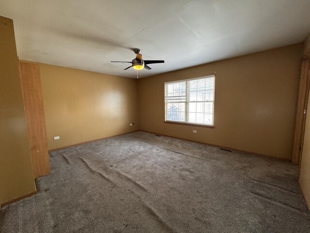 16426 Homan Ave, Markham, IL 60428 - carpeted empty room with ceiling fan and visible vents