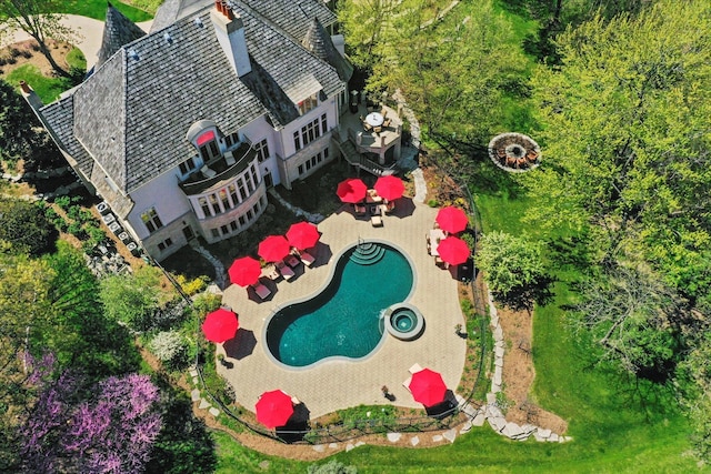 96 S Wynstone Dr, North Barrington, IL 60010 - view from above of property featuring a pool