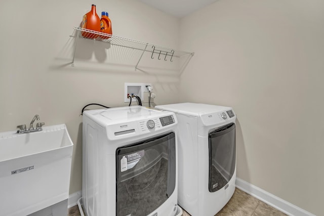 34 Commons Cir, Hawthorn Woods, IL 60047 - washroom with independent washer and dryer, laundry area, baseboards, and a sink