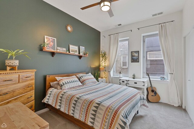 3920 N Sheridan Rd Unit 304, Chicago, IL 60613 - bedroom with carpet flooring, a ceiling fan, and visible vents