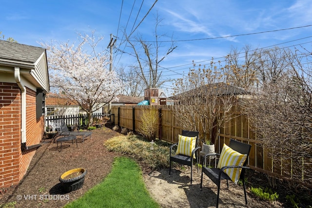 view of yard featuring a fenced backyard