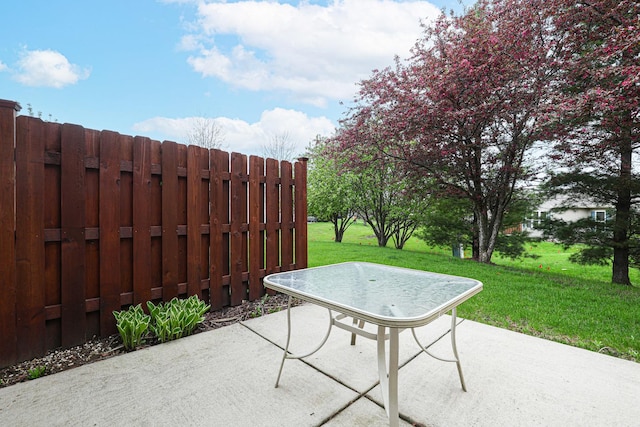 108 W Essington Dr Unit 108, Round Lake, IL 60073 - view of patio / terrace with fence