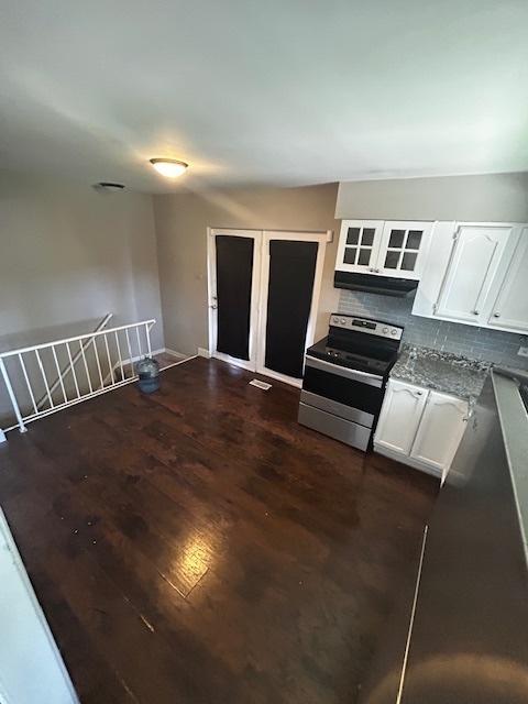 1S272 Stratford Ln, Villa Park, IL 60181 - photo 5