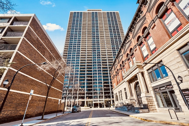 1560 N Sandburg Ter Unit 1011J, Chicago, IL 60610 - view of property