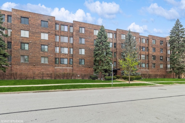 110 S Dunton Ave Unit 2A, Arlington Heights, IL 60005 - view of apartment building / complex