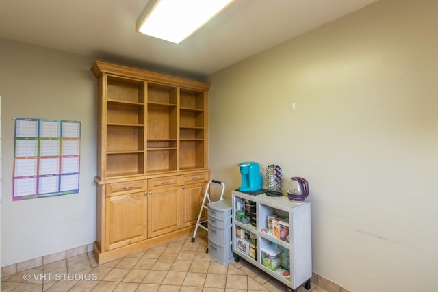 110 S Dunton Ave Unit 2A, Arlington Heights, IL 60005 - misc room featuring light tile patterned floors