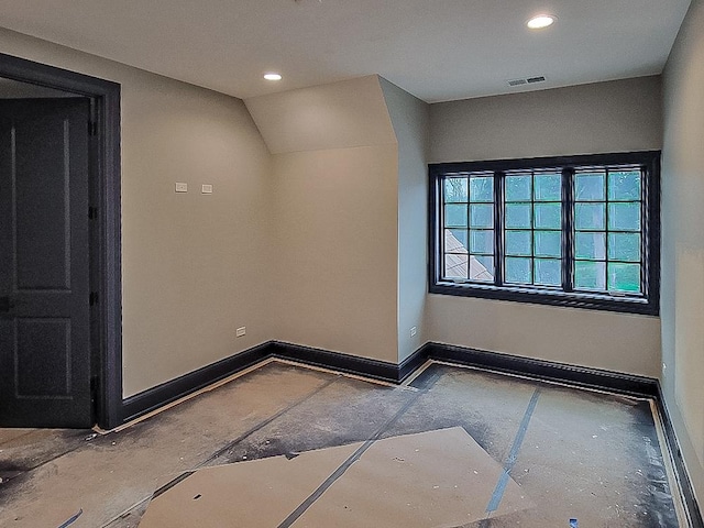 410 Oak Knoll Dr, Lake Forest, IL 60045 - photo 22