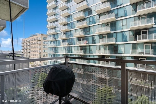 balcony with area for grilling