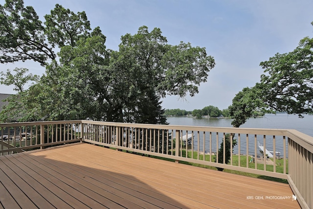 536 Circle Dr, Fox Lake, IL 60020 - deck featuring a water view