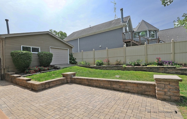 536 Circle Dr, Fox Lake, IL 60020 - view of patio