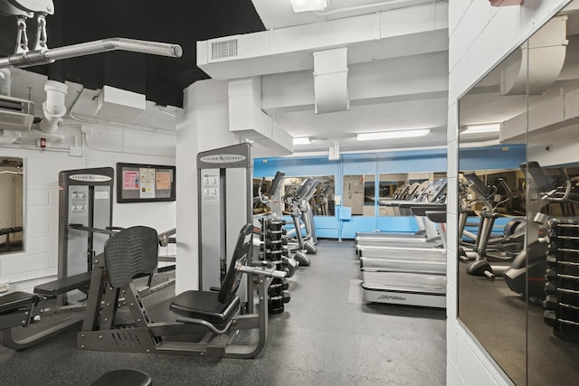exercise room with visible vents