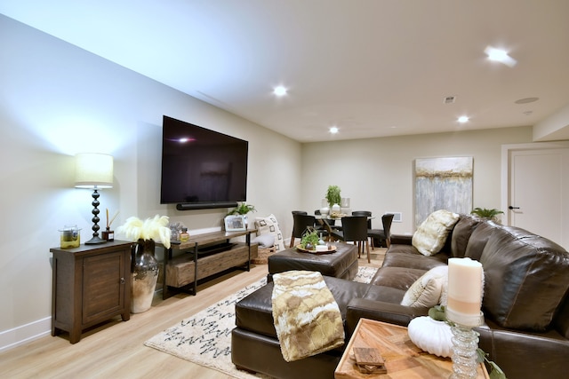 262 N Addison Ave, Elmhurst, IL 60126 - living area featuring light wood-style floors and recessed lighting