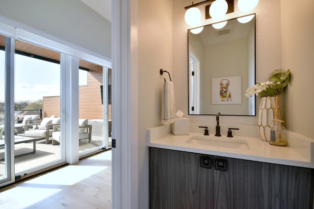 262 N Addison Ave, Elmhurst, IL 60126 - bathroom featuring vanity