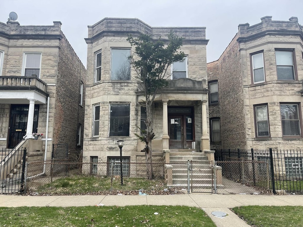 5716 S May St, Chicago, IL 60621 - photo 1