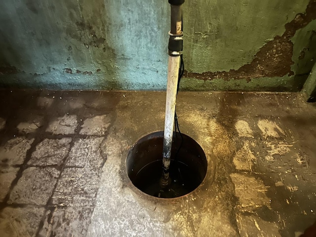 room details with drainage system