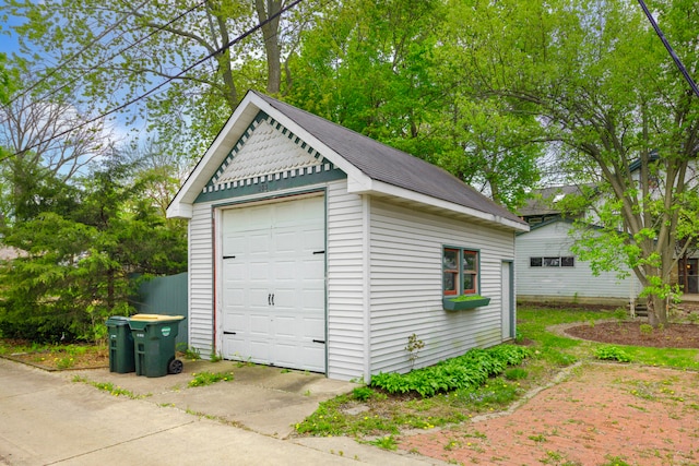 203 High St, West Chicago, IL 60185 - detached garage with driveway