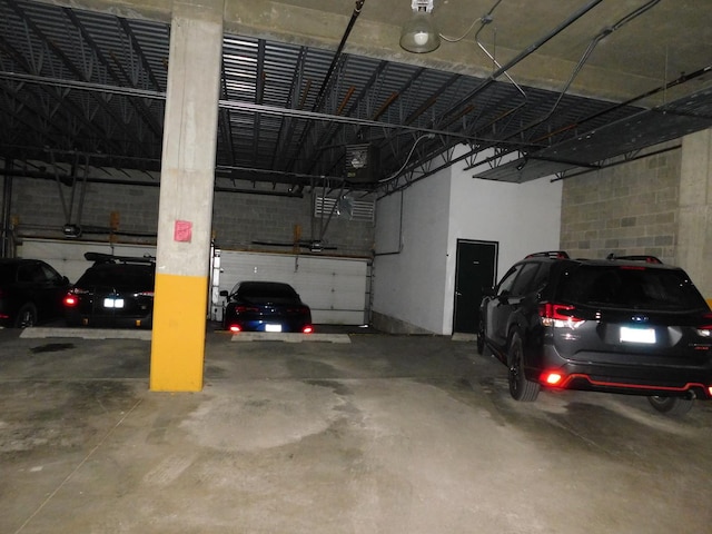 5300 N Lincoln Ave Unit 5A, Chicago, IL 60625 - view of parking deck