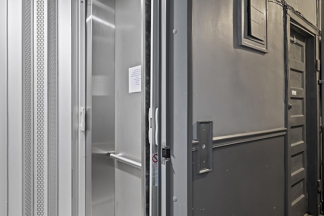 670 W Irving Park Rd Unit G6, Chicago, IL 60613 - detailed view