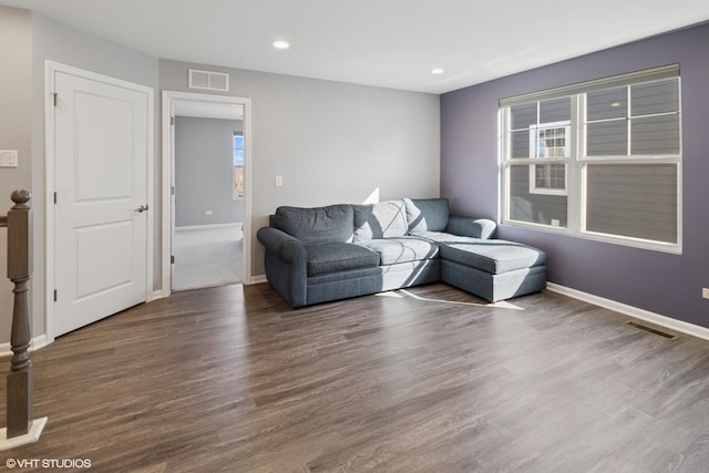 2523 Leander Ct, Woodridge, IL 60517 - living room featuring wood finished floors, baseboards, visible vents, and recessed lighting