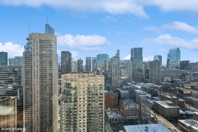 33 W Ontario St Unit 40D, Chicago, IL 60654 - city view