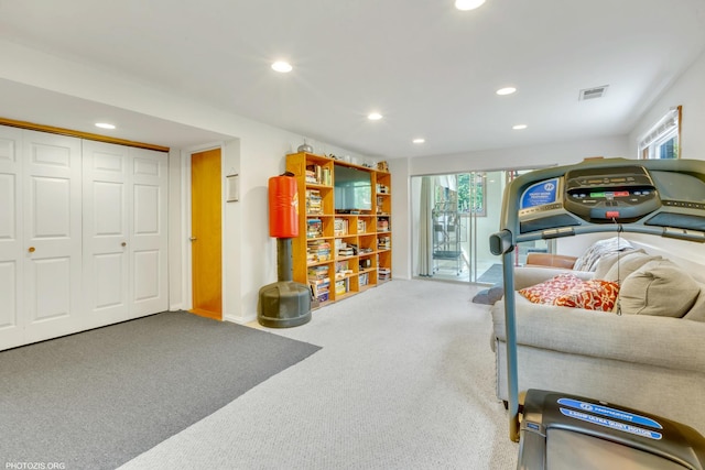 8936 N Elmore St, Niles, IL 60714 - workout room with carpet flooring, visible vents, and recessed lighting