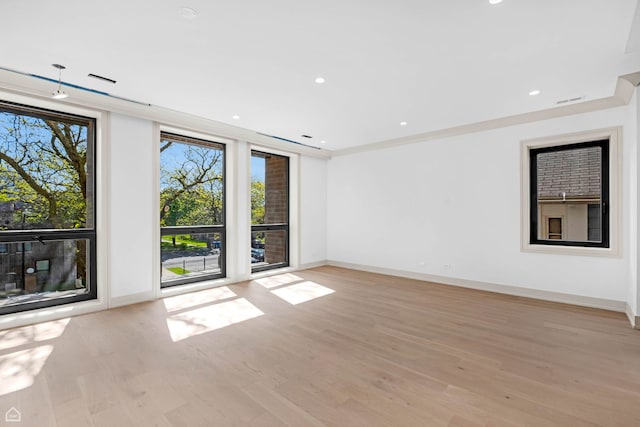 1646 N Orchard St Unit 3S, Chicago, IL 60614 - unfurnished room with wood finished floors, baseboards, and recessed lighting