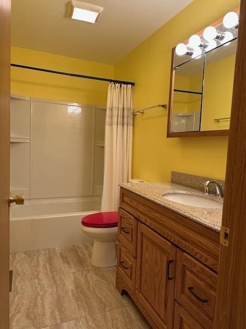 110 E Spring Rd, Coal City, IL 60416 - full bath featuring toilet, shower / tub combo with curtain, and vanity