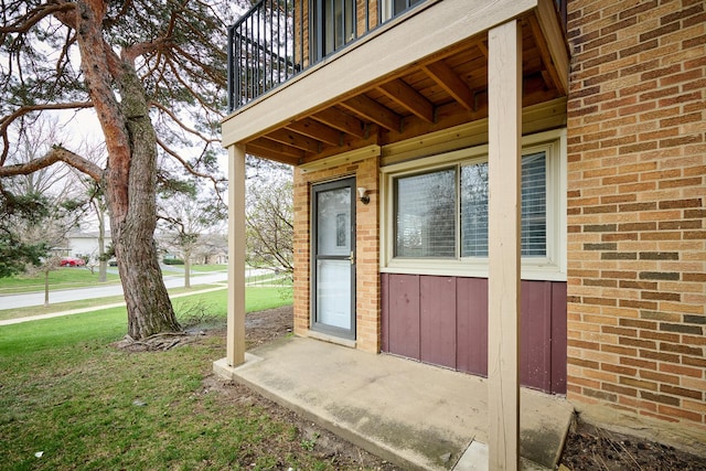 212A Collen Dr Unit 104, Lombard, IL 60148 - entrance to property featuring brick siding and a lawn