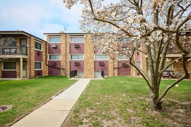 212A Collen Dr Unit 104, Lombard, IL 60148 - view of building exterior
