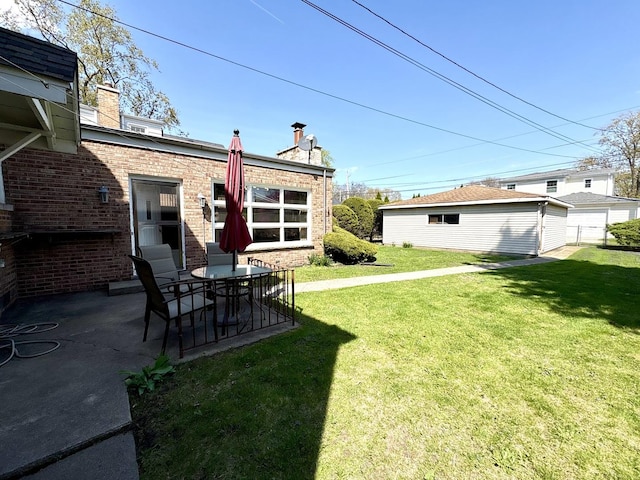 view of yard with a patio area