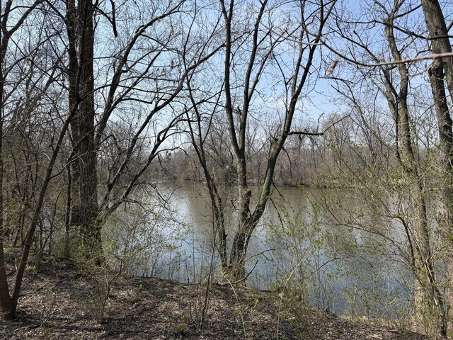 123 W Benton St, Oswego, IL 60543